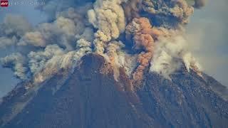 Nov 15, 2024: Small Pyroclastic Flow Triggered from Santiaguito Volcanic Eruption, Guatemala