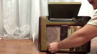 WORKING VINTAGE SOVIET RADIO URAL 1950