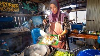 Beach Food Paradise!!  SLIPPER LOBSTER NOODLES in Narathiwat, Deep South Thailand!