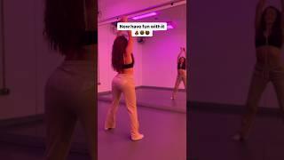 2 Different Ways to Twerk | Beginners tutorial - @laurensnipzhalil #beginnerstutorial #dancetutorial