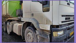 deep cleaning a SUPER HEAVY IVECO dump truck!! how to wash super muddy tractor truck??#washtime