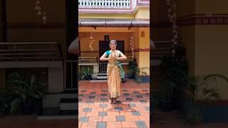 Jathi | Divya unni | Classical dance | Padma Shalini