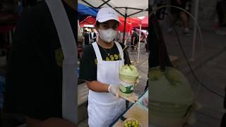 Do you like avocado? // Thai street food.