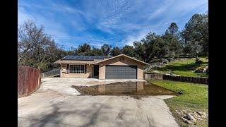 48795 Rock Point Dr Oakhurst CA 93644