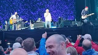 The Who  Substitute  Edinburgh Castle @thewho5803 @SimontownshendOfficial