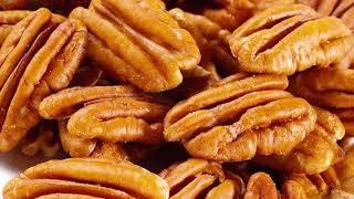 El Ing. Agron. Nicolas Huespe  en la 5ta Jornada de de Nuez de Pecan nos hablan de la producción .