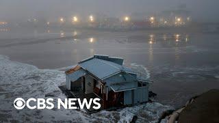 Massive waves destroy Santa Cruz Wharf in California