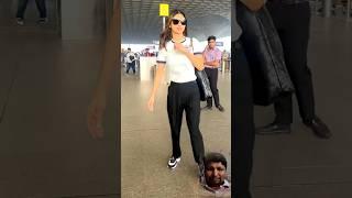 Mouni Roy Spotted at Airport @zoomtv