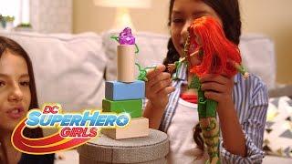 DC Super Hero Girls “Saving the Day” Recreation (International) | DC Super Hero Girls