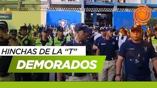 ¡Tolerancia 0! Hinchas de Talleres demorados por alcoholemia positiva en Paraguay