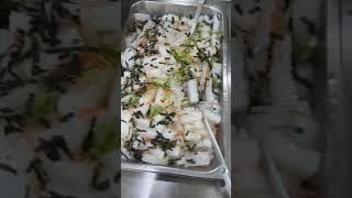마음에 쏙 드는 5,500 원짜리 점심 메뉴 매운돈족발찜