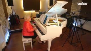 I Wanna Be Loved By You - Piano Cover  by Irina Kravtsova
