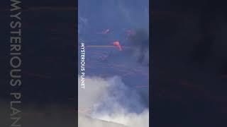 Mauna Loa Volcanoes Like You've Never Seen Before ? Watch it on our video ! #explore #travel #hawaii