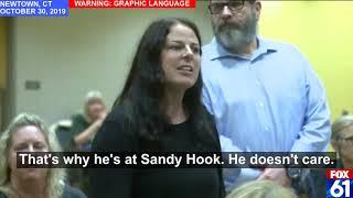 Beto O’Rourke yelled at by woman in Newtown, CT