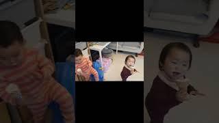 13개월아기가 엄마아빠한테 제일먼저배운행동