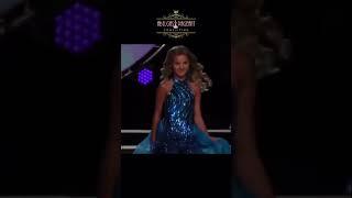 Pageant Walk 
