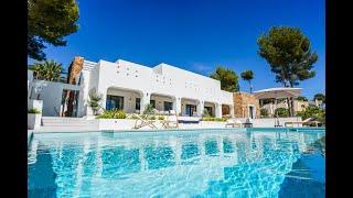 How the Ultra-Rich Live: A Tour of a Stunning Luxury Real Estate Property in Moraira, Costa Blanca