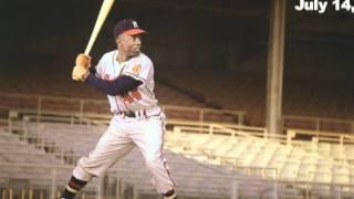 Eddie Mathews and Hank Aaron hit their 500th home runs