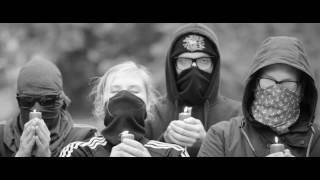 Waving the Guns - Endlich wird wieder getreten (Official Video)