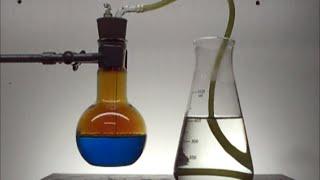Chemistry experiment 29 - Copper + nitric acid fountain