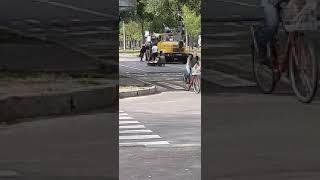 Видео вайбер-канала ДТП и дороги Николаева и области. На дорогу упала часть автокрана