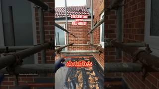 What would YOU DO? In this SITUATION?? #shorts #scaffolding #construction