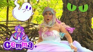 We're Going on a GHOST Hunt!   Princess Fun for Kids  Spooky Halloween Kids Adventures  Bear Hunt