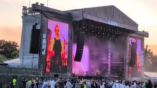 London Grammar Performing "How Does It Feel" Live @ Lido Festival, London