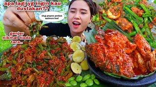 EATING, SPICY FISH, SAUTED GENJER, SALTED SQUID, VEGETABLES, RAW OLD JENGKOL, PETE