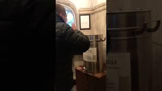 Святая вода (с греч. ἁγίασμα - святыня) - это освященная вода