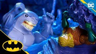 BATMAN & Aquaman Team Up VS King Shark  Batman Toy Adventures S1 Episode 7