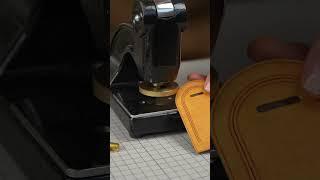 Handmade Leather Goods - Tutorial for Making Retro Travel Signatures 2 #handmade #diy #leathercraft