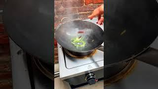 STIR FRIED BEAN SPROUTS! #cooking #vegetables #beansprouts #wok #chinesefood