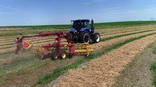 New Holland RolaBar® 230 Twin Basket Hay Rake