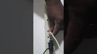 Home essentials- Avoid making holes (Evite hacer agujeros) Use Power Socket Holder #shorts