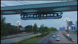 A flyover with Wuhan's "sky train" in 50 seconds