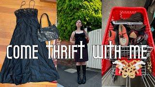 Come Thrift with Me ! a whole day of thrifting wishlist items