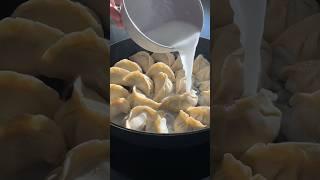 Potstickers #potstickers #chinesefood #煎饺 #锅贴