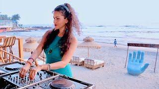 Anjelli Luvania live @ Azule, Goa  - Progressive House & Melodic Techno (Groovy Mix)