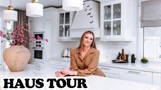 HAUS TOUR