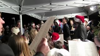 Caroling in Gramercy Park, New York City - Dec. 24, 2015 (8/12) - "JINGLE BELLS"