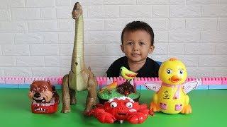 Dinosaur Toys, Ducks, Crabs, Birds and Dogs - Learn and play