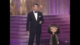 Pierce Brosnan and Edna Mode present The Aviator with Best Costume Design | 77th Oscars (2005)