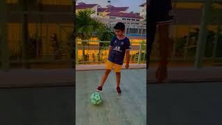 How to play soccer part-5 - How to do the Scoop turn,Elastico and reverse elastico