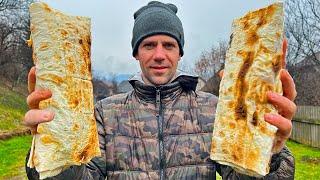 Life in the Ukrainian village! 1 kilogram of shawarma in one face!