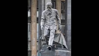 Памятник в Москве Фёдору Достоевскому #Достоевский #писатель #живые #скульптура #история #статуя