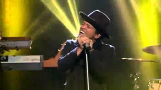 Bruno Mars - Locked Out Of Heaven - Skavlan - 2012