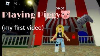 Playing Piggy (my first video) | Jannah's Gaming Channel