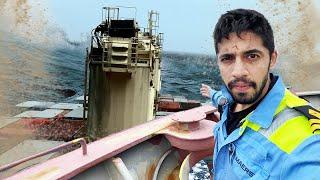 The most TERRIFYING Life At Sea Video- Ship in DEADLY STORM!