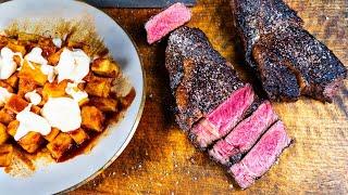 BIISONIN Entrecote ja Batatas Bravas